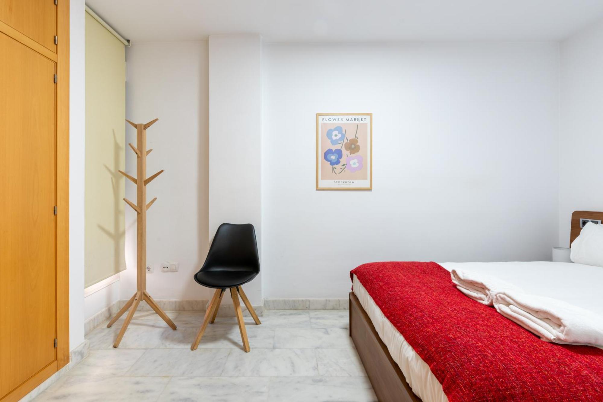 Wintowinrentals Quiet Apartment, Good Location, Free Parking Malaga Exterior photo